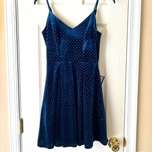B. Darlin Party Blue Dress with POCKETS size 3/4